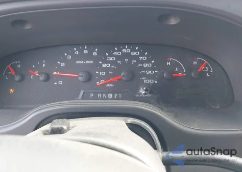 2004 Ford E-350 Super Duty Chateau/Xl/Xlt z USA, uszkodzony, nr VIN 1FBNE31L14HB08446